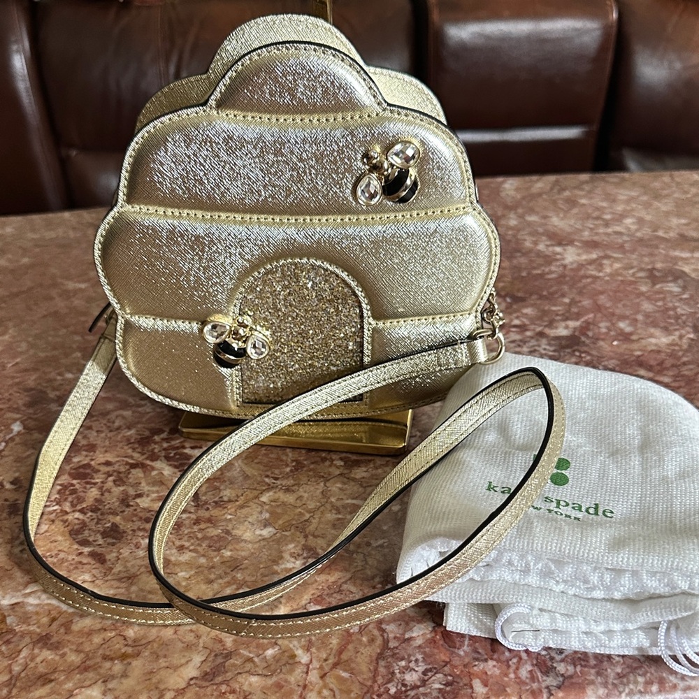 Kate Spade beehive crossbody w/dust bag